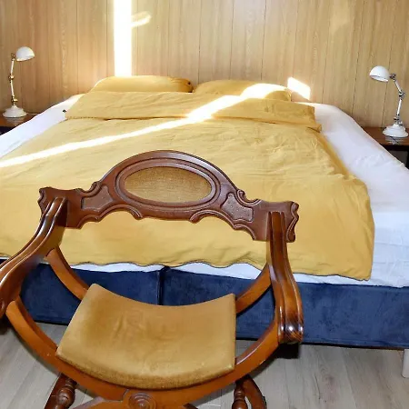 9 Person Holiday In Fj Rtoft