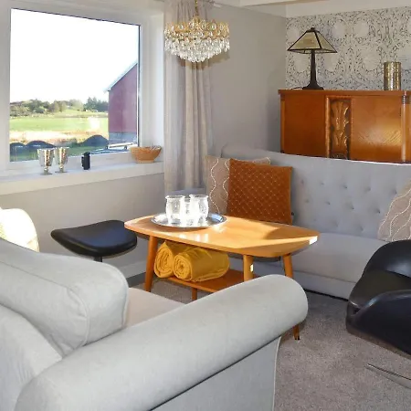 9 Person Holiday In Fj Rtoft Semesterbostad