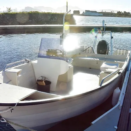 9 Person Holiday In Fj Rtoft Semesterbostad Fjortoft